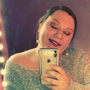 Meet your Posher, Katelyn